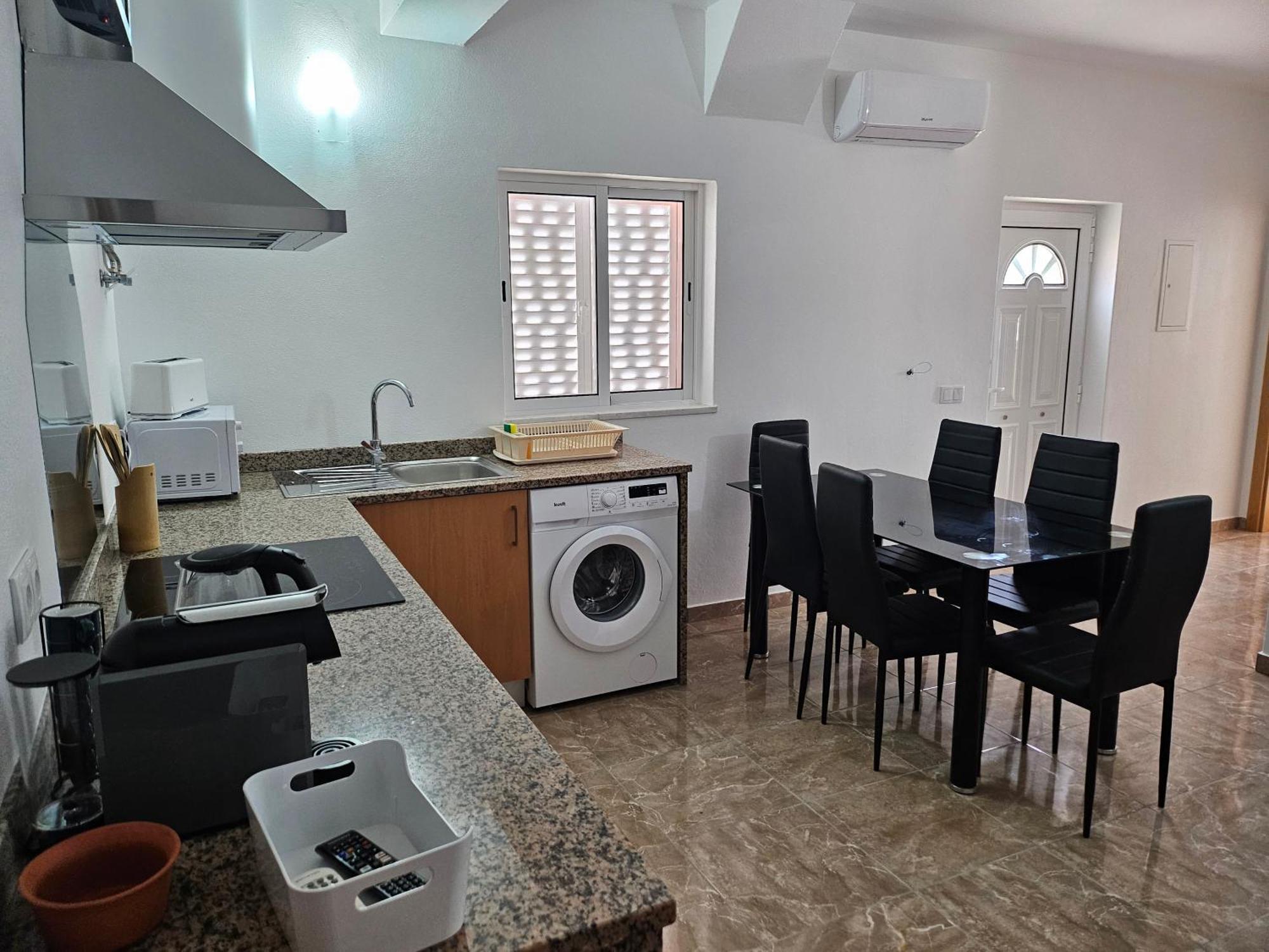 Vila Das Petalas By Atlantichotels Portimão Exteriör bild