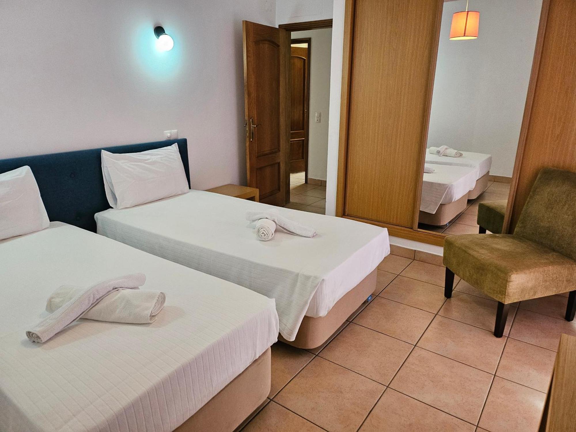 Vila Das Petalas By Atlantichotels Portimão Exteriör bild