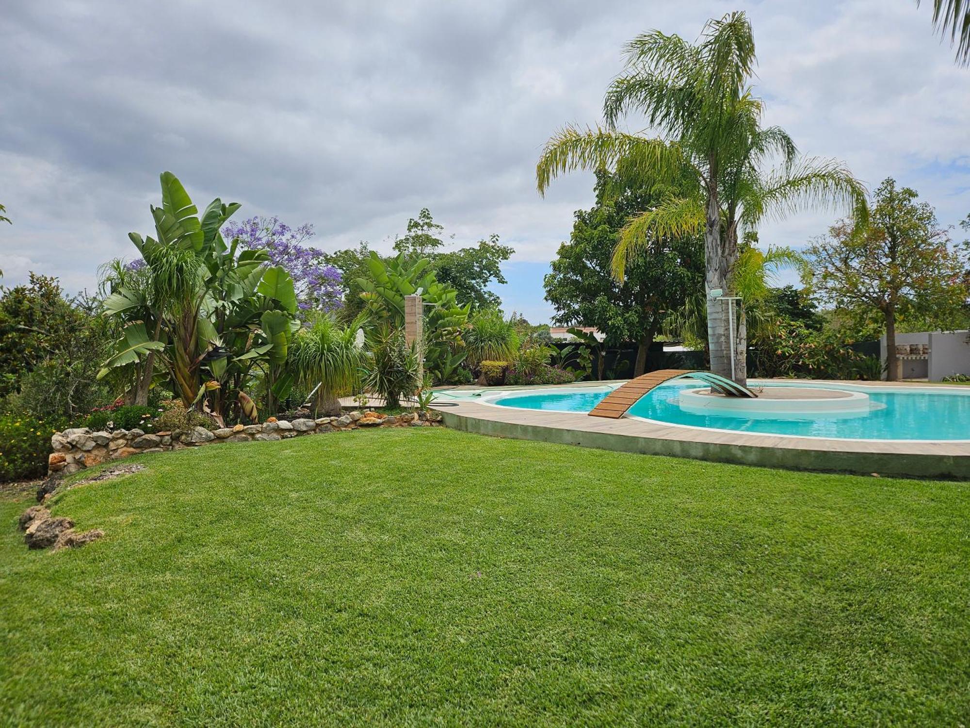Vila Das Petalas By Atlantichotels Portimão Exteriör bild